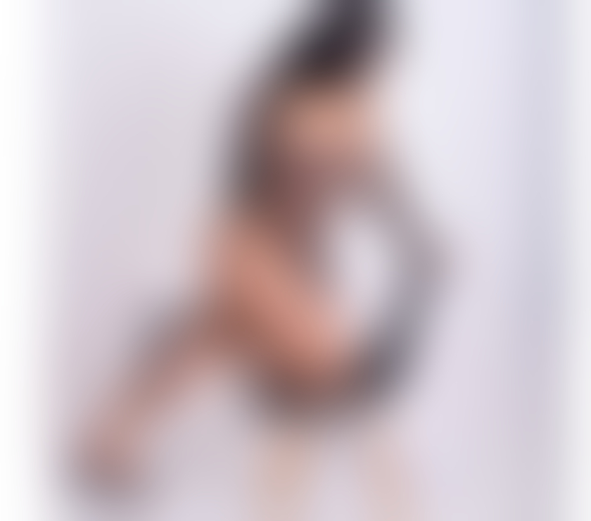 Escorts Essex Epping Forest - Photos for Brazilian brunnet